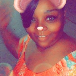 Meet your Posher, Marie